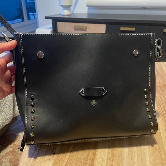 IIIBeCa By Joy Gryson Crossbody - Picture 2 of 7